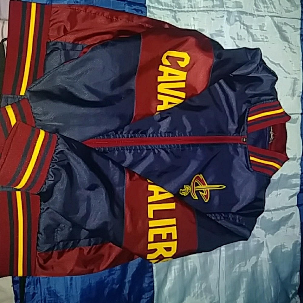 Cavaliers windbreaker